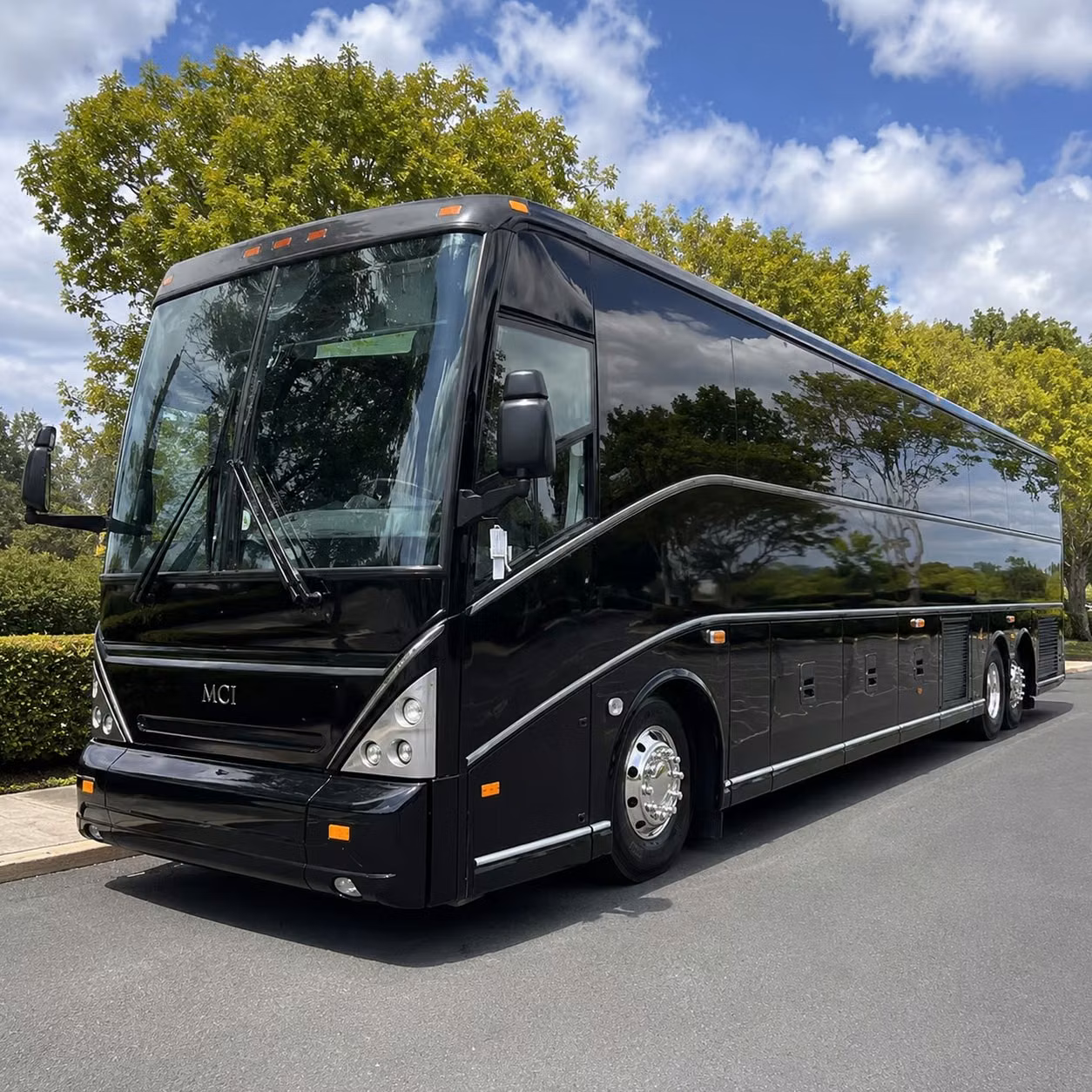 miramar employee shuttle services that keep your team moving every day
