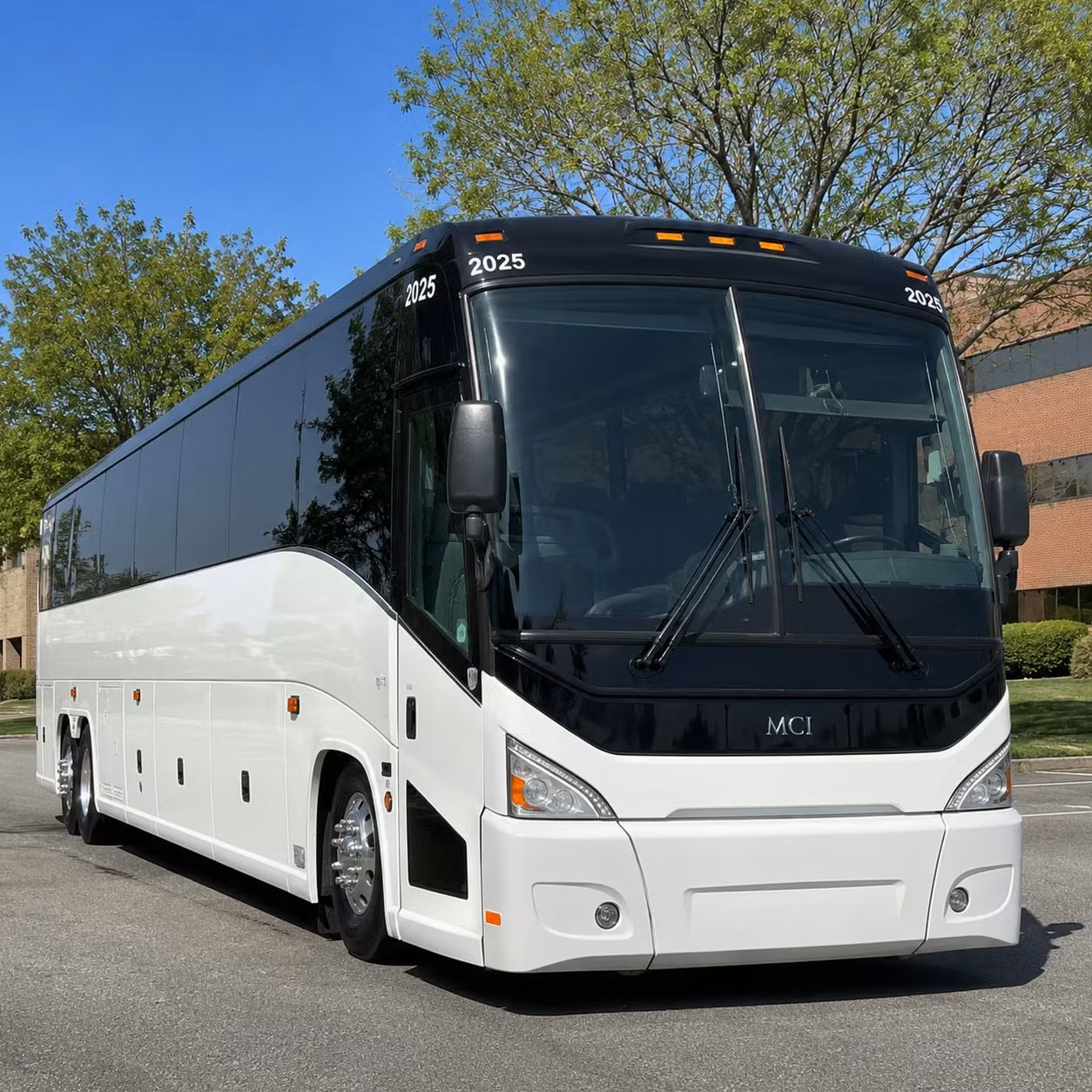 you can ride together to kaseya center and hard rock stadium from miramar